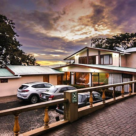 Mar Inn Costa Rica モンテベルデ エクステリア 写真